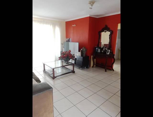 2 BEDROOM APARTMENT FOR SALE IN TERENURE